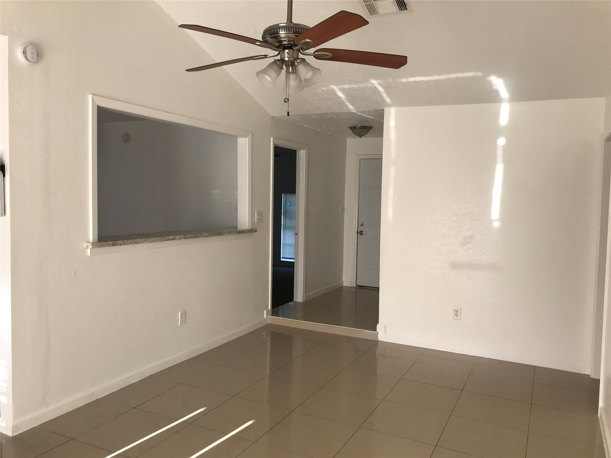727 Doncrest Street Channelview, TX 77530 - Photo 4 of 40 a view of a livingroom with a flat screen tv