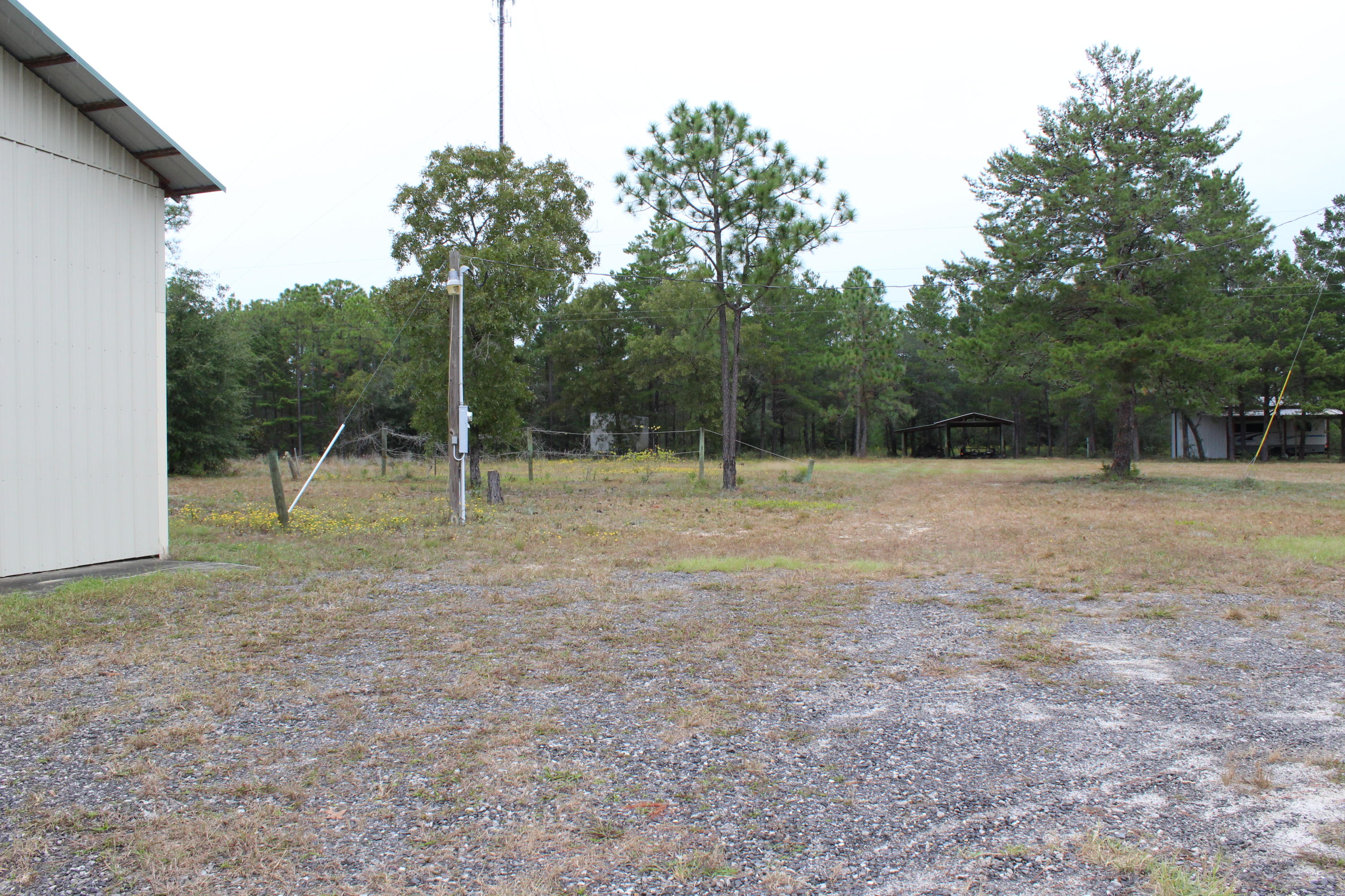 213 Wagon Wheel Road DeFuniak Springs, FL 32435 - Photo 5 of 22 50A2CB8F-D374-4220-A086-3FCA81597E86