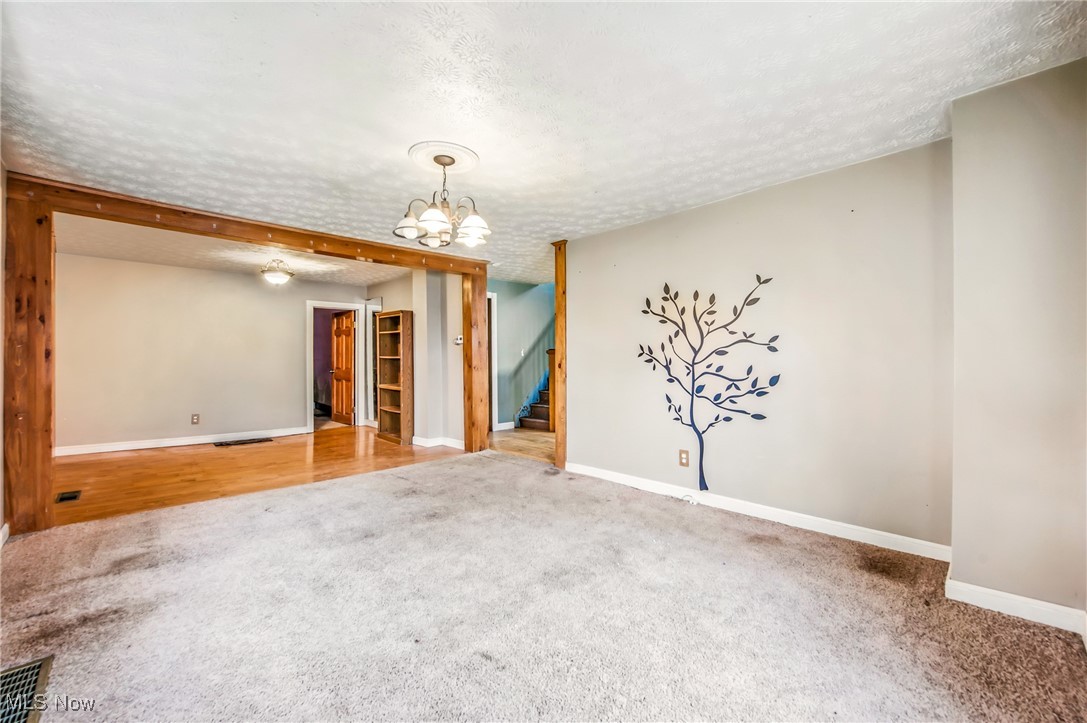 4939 Whinnery Road Winona, OH 44493 - Photo 20 of 40 Entrance from the kitchen area into the living and dining area