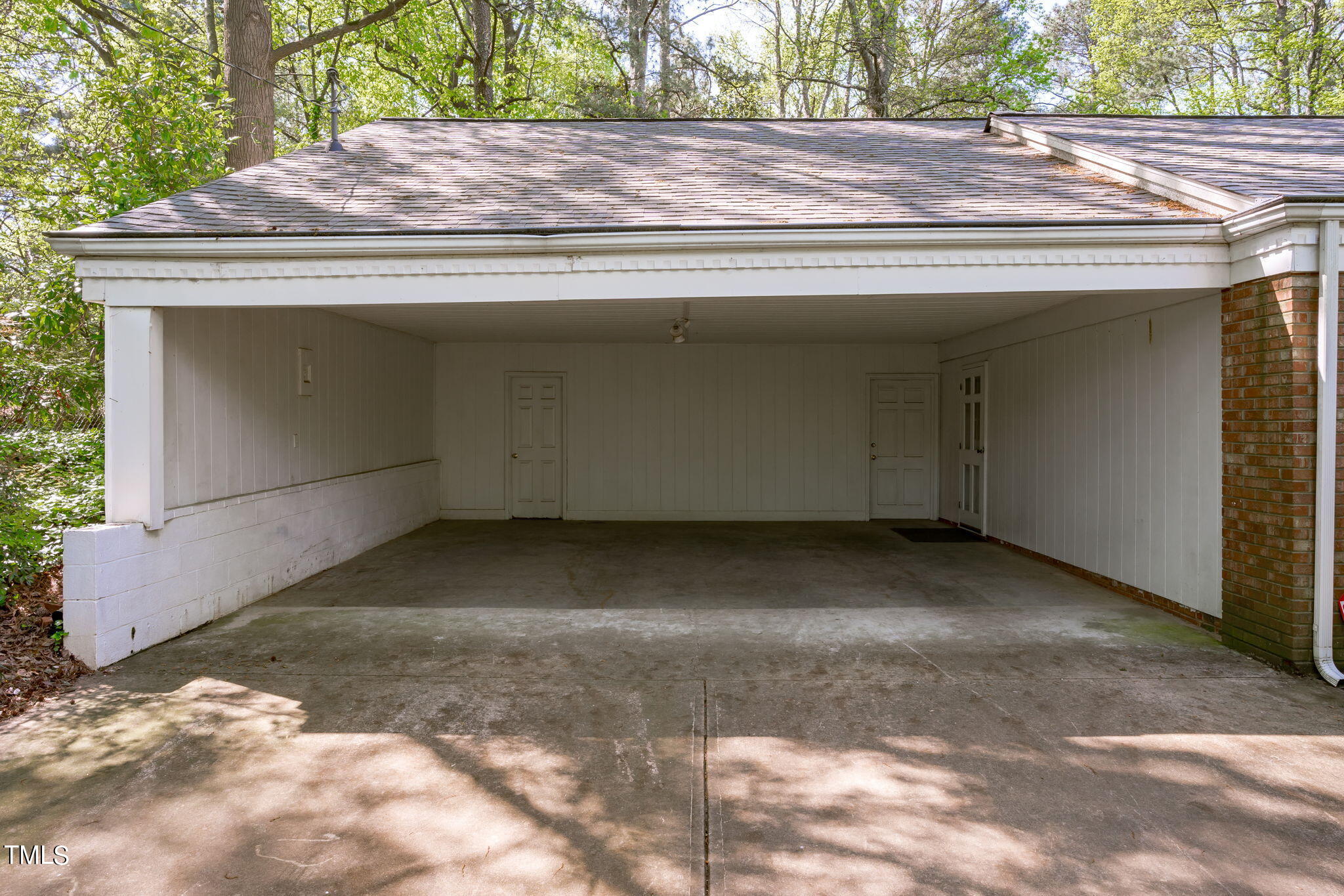 6205 Arrington Road Raleigh, NC 27607 - Photo 31 of 44 Carport