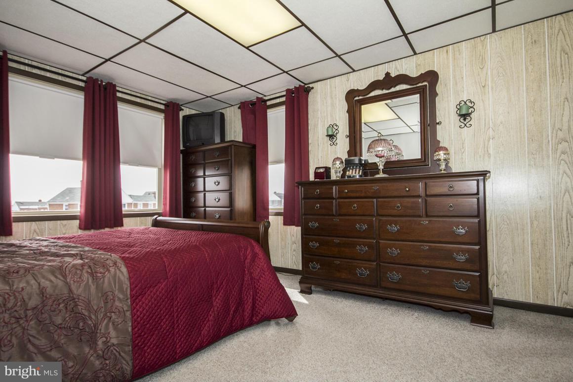 1832 Dunmere Road Dundalk, MD 21222 - Photo 23 of 30 Bedroom (Master)