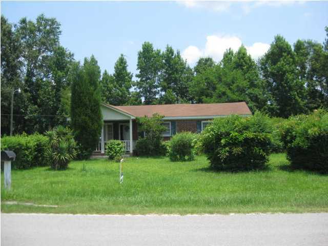 3240 Estate Road Moncks Corner, SC 29461 - Photo 1 of 2 Primary Photo