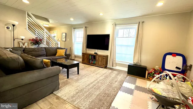 $545,990 | 1915 Huguenot Place, Severn, MD 21144