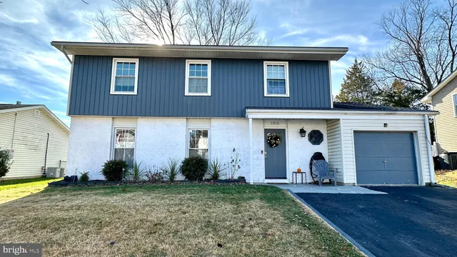 $545,990 | 1915 Huguenot Place, Severn, MD 21144