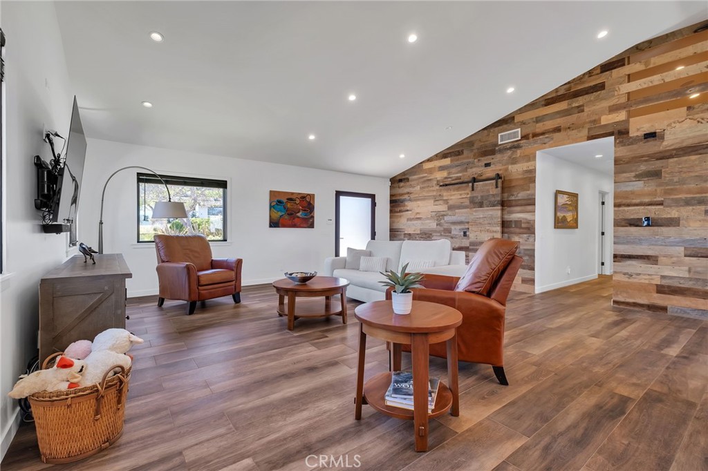 99 Rockinghorse Road Rancho Palos Verdes, CA 90275 - Photo 8 of 49