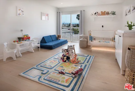 $2,495,000 | 838 17th Street, Unit 105, Santa Monica, CA 90403