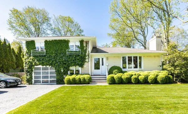$65,000 | 165 Newtown Lane, East Hampton, NY 11937