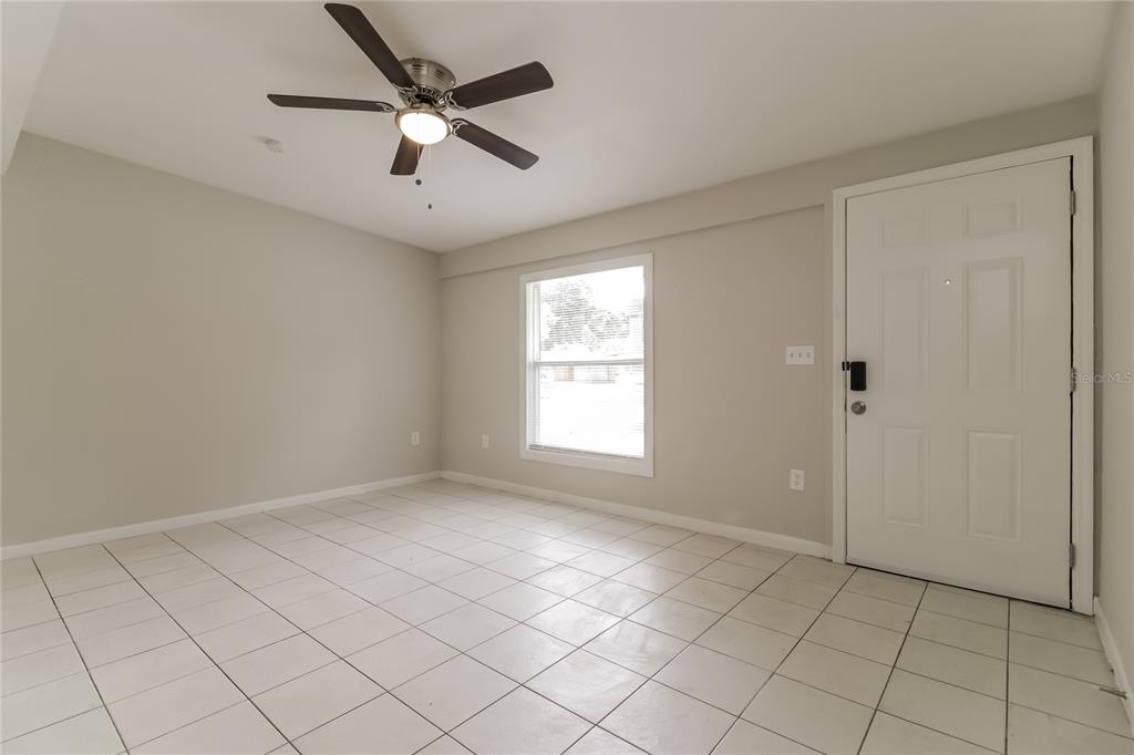 560 Georgia Avenue Altamonte Springs, FL 32714 - Photo 2 of 16