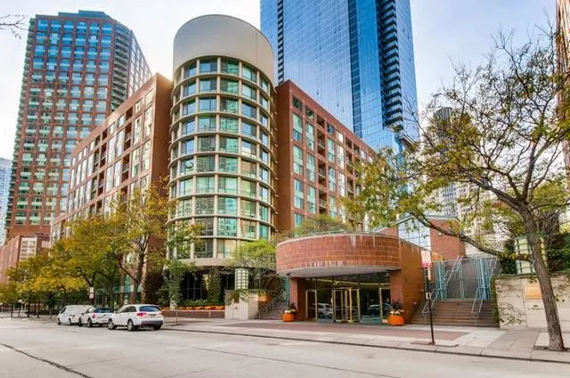 $4,000 | 440 North McClurg Court, Unit 513, Chicago, IL 60611