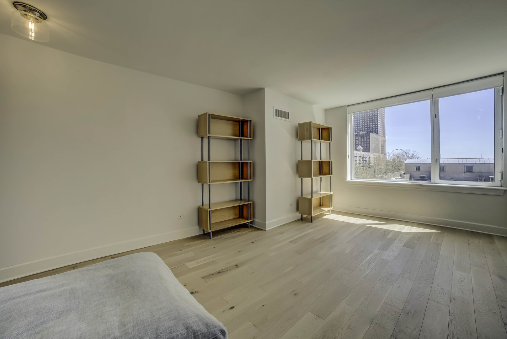 440 North McClurg Court, Unit 513 Chicago, IL 60611 - Photo 22 of 35