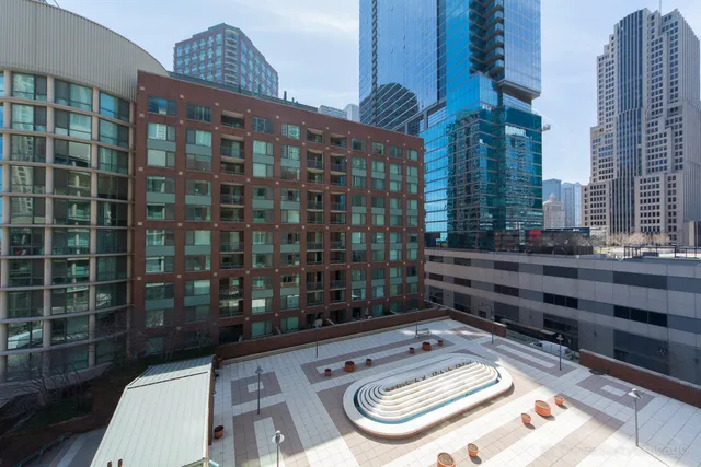 $4,000 | 440 North McClurg Court, Unit 513, Chicago, IL 60611