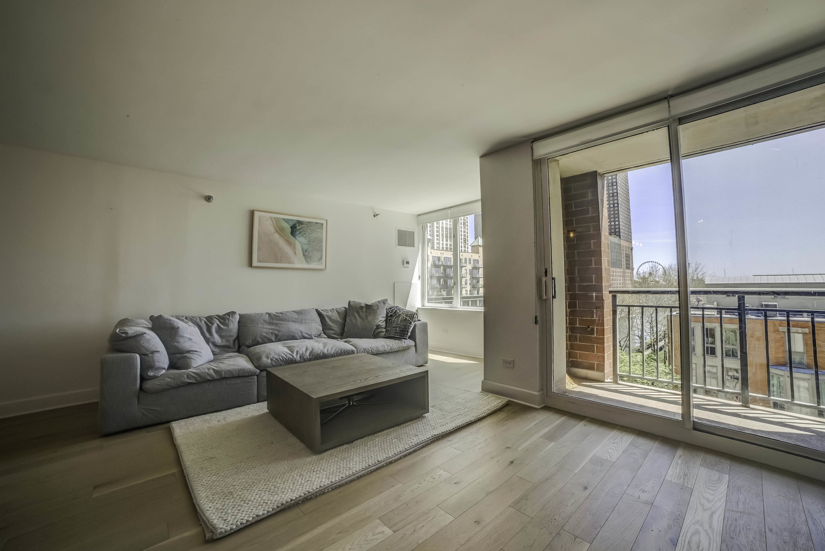 440 North McClurg Court, Unit 513 Chicago, IL 60611 - Photo 10 of 35