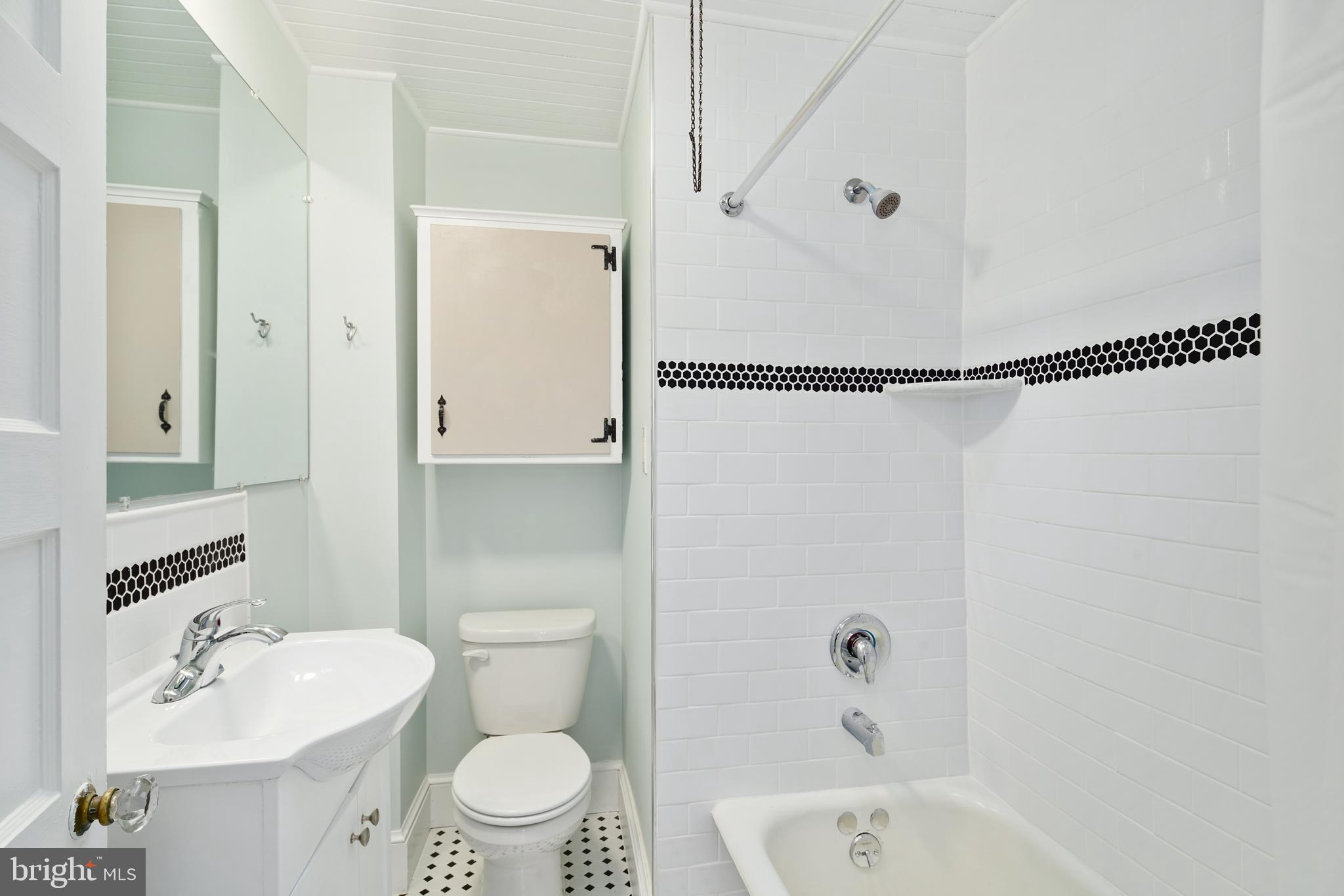 4 Park Avenue Swarthmore, PA 19081 - Photo 12 of 19