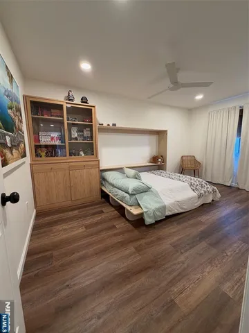 $585,000 | 101 Highway 5, Unit 206, Edgewater, NJ 07020