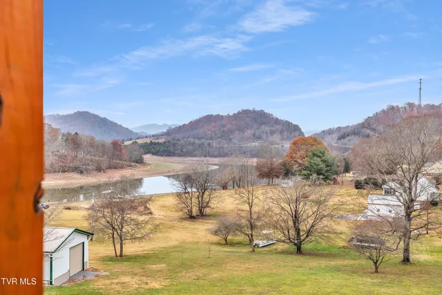 $789,900 | 176 Timberlake Drive, Rogersville, TN 37857