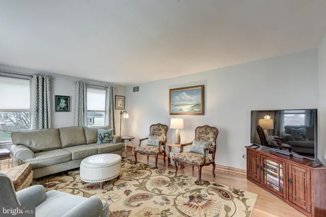 $438,000 | 4220 Maple Grove Road, Hampstead, MD 21074