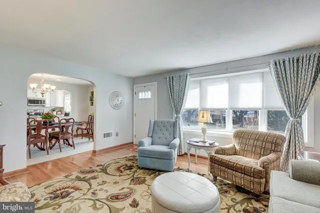 $438,000 | 4220 Maple Grove Road, Hampstead, MD 21074