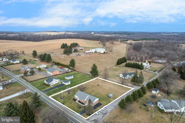 $438,000 | 4220 Maple Grove Road, Hampstead, MD 21074