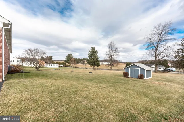 $438,000 | 4220 Maple Grove Road, Hampstead, MD 21074