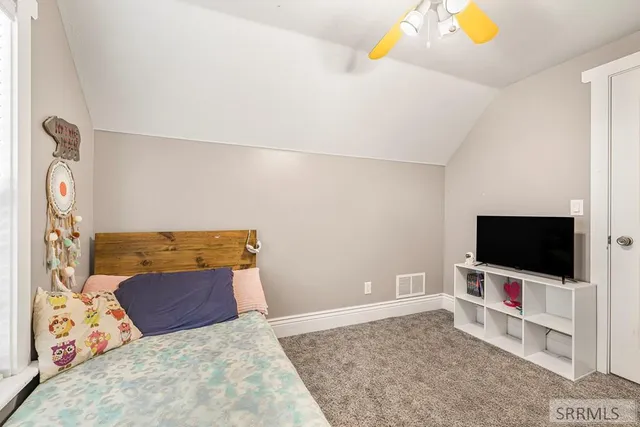 $349,000 | 4824 West Broadway Street, Idaho Falls, ID 83402