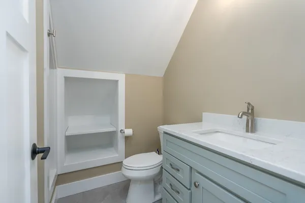 $2,000 | 115 Great Pine Circle, Unit B, Farmington, NH 03835