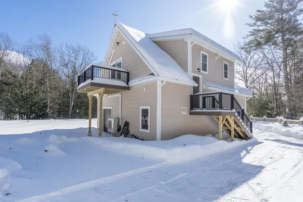$2,000 | 115 Great Pine Circle, Unit B, Farmington, NH 03835