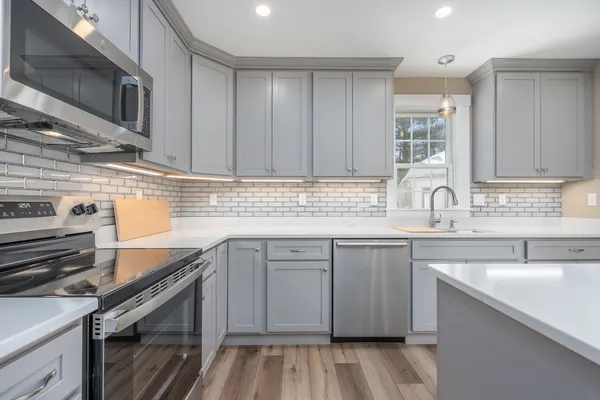 $2,000 | 115 Great Pine Circle, Unit B, Farmington, NH 03835