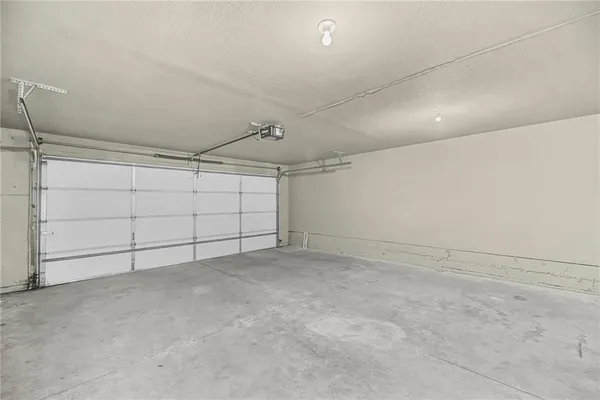 $270,000 | 5245 Overland Drive, Unit B25, Lawrence, KS 66049