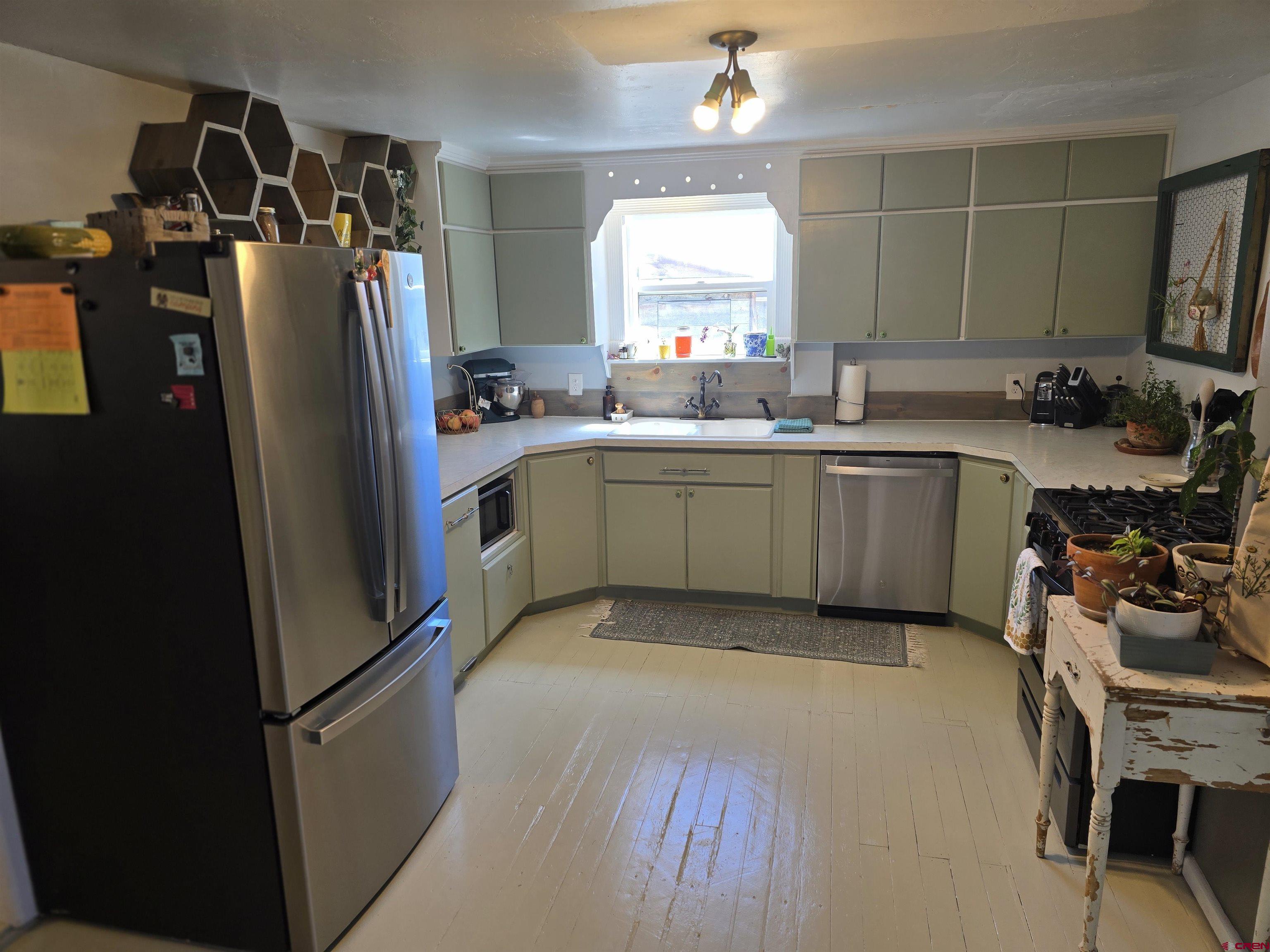 245 Northwest 3rd Street Cedaredge, CO 81413 - Photo 10 of 42
