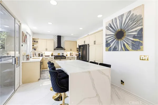 $1,179,000 | 23233 Sageview Court, Valencia, CA 91354