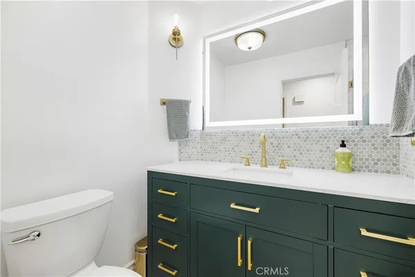 $1,179,000 | 23233 Sageview Court, Valencia, CA 91354