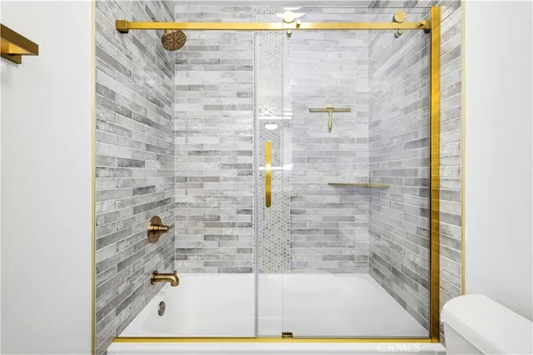 $1,179,000 | 23233 Sageview Court, Valencia, CA 91354