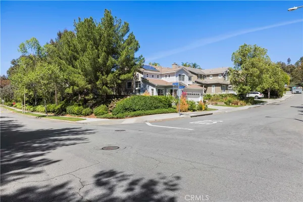 $1,179,000 | 23233 Sageview Court, Valencia, CA 91354