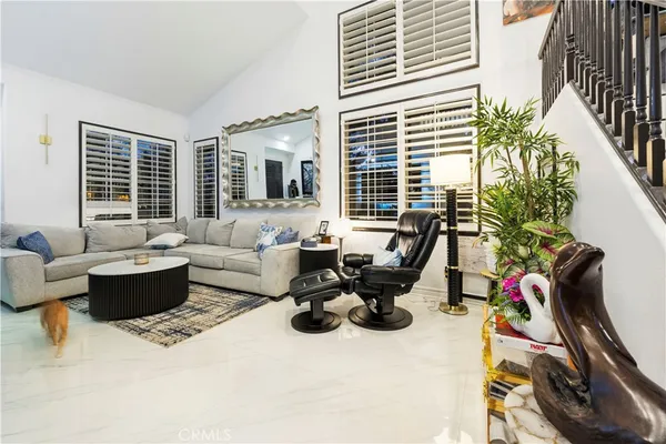 $1,179,000 | 23233 Sageview Court, Valencia, CA 91354