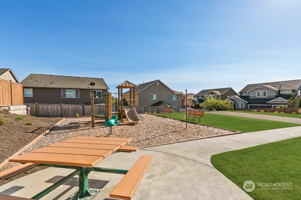 4327 228th Place South East, Unit MC11 Bothell, WA 98021 - Photo 3 of 32 Gallery Image 3