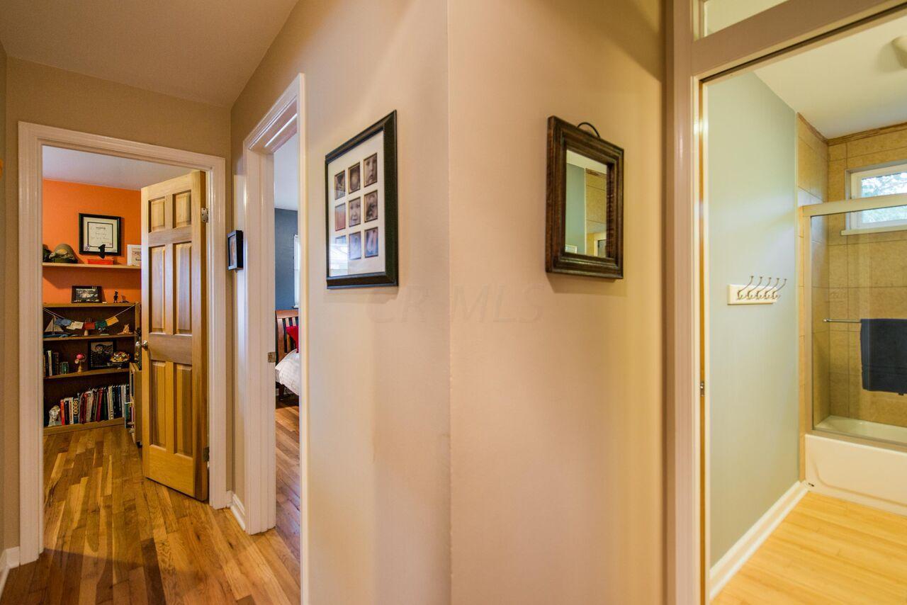 2799 Nottingham Road Upper Arlington, OH 43221 - Photo 19 of 53 Gallery Image 19