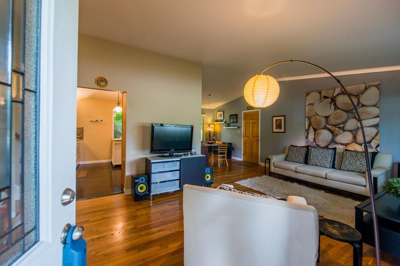 2799 Nottingham Road Upper Arlington, OH 43221 - Photo 2 of 53 Gallery Image 2