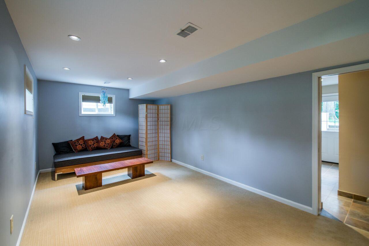 2799 Nottingham Road Upper Arlington, OH 43221 - Photo 32 of 53 Gallery Image 32