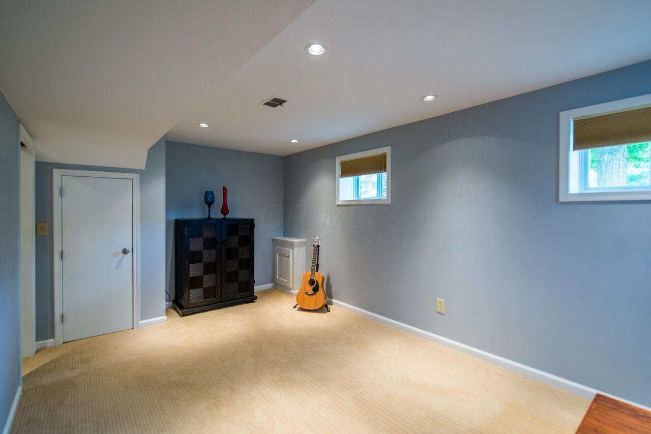 2799 Nottingham Road Upper Arlington, OH 43221 - Photo 33 of 53 Gallery Image 33