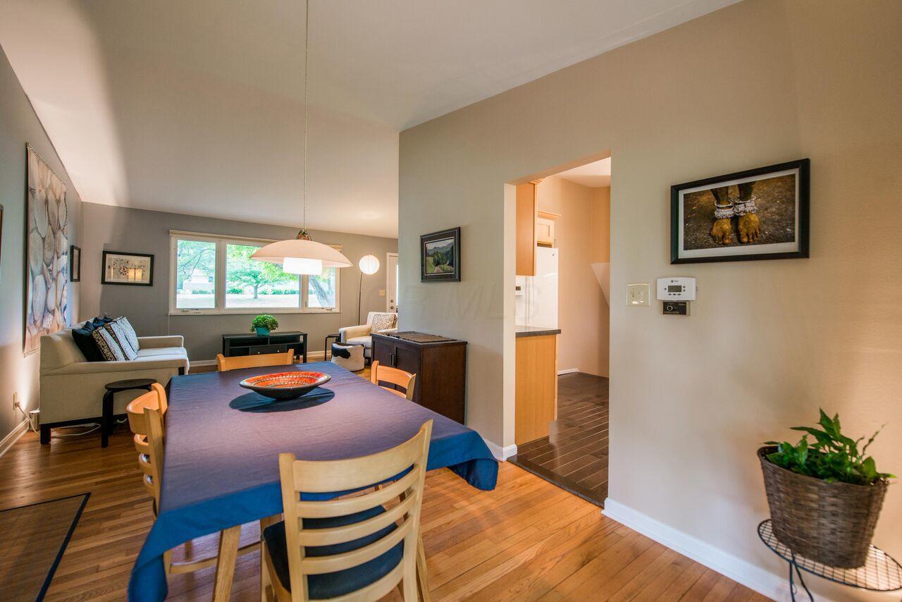 2799 Nottingham Road Upper Arlington, OH 43221 - Photo 7 of 53 Gallery Image 7