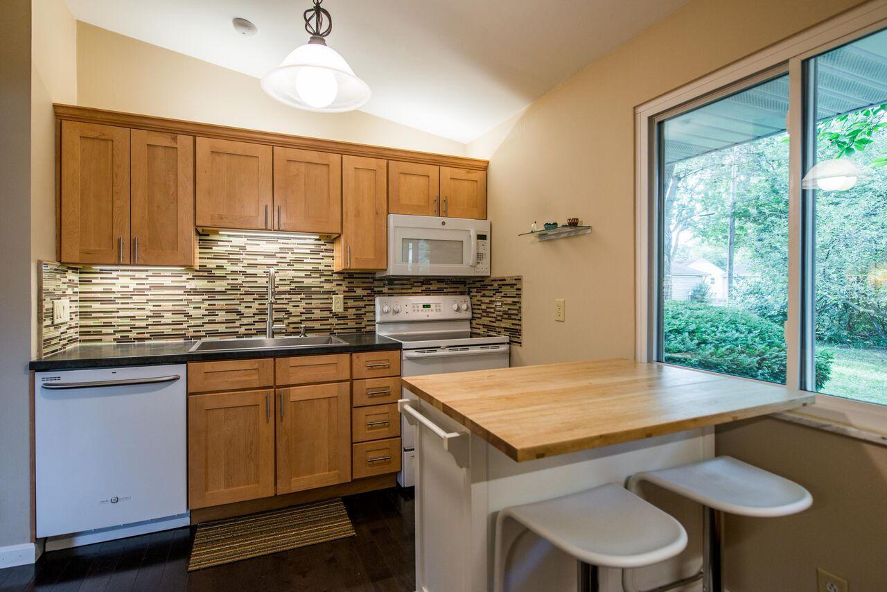 2799 Nottingham Road Upper Arlington, OH 43221 - Photo 8 of 53 Gallery Image 8