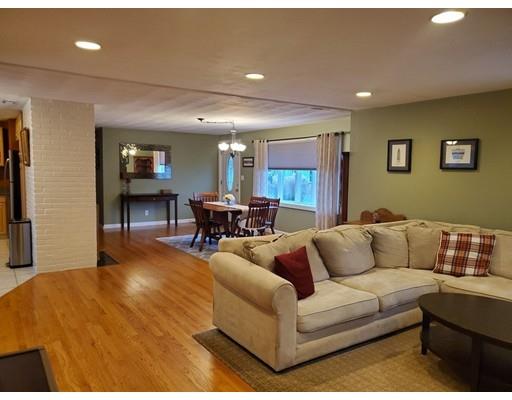 12 David Road Framingham, MA 01701 - Photo 7 of 28 Gallery Image 7