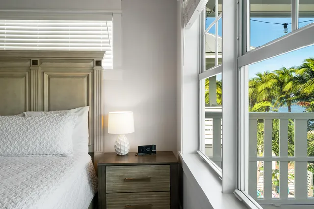 $2,649,000 | 81906 Overseas Highway, Unit 3, Islamorada, FL 33036