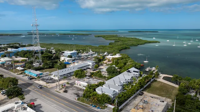 $2,649,000 | 81906 Overseas Highway, Unit 3, Islamorada, FL 33036
