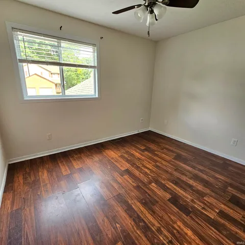 $199,900 | 1018 Forest View Drive South, Ellettsville, IN 47404