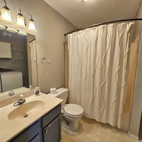 $199,900 | 1018 Forest View Drive South, Ellettsville, IN 47404