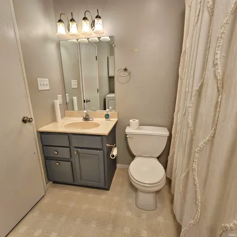 $199,900 | 1018 Forest View Drive South, Ellettsville, IN 47404