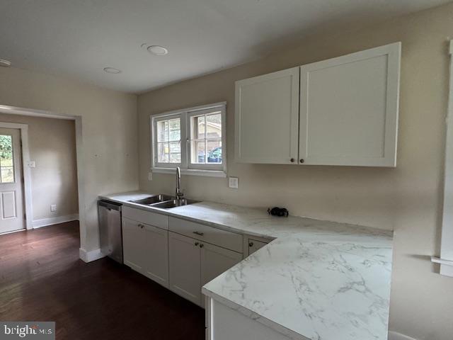 548 Hawstone Road Lewistown, PA 17044 - Photo 14 of 46 Kitchen-Dining