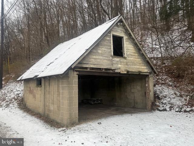 548 Hawstone Road Lewistown, PA 17044 - Photo 36 of 46 Detached Garage
