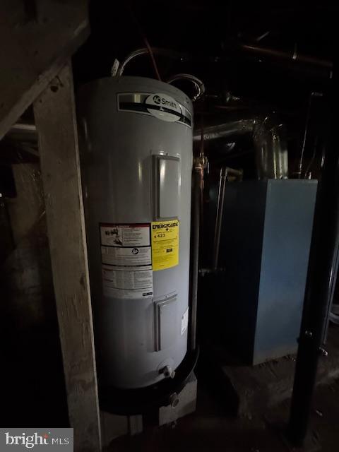 548 Hawstone Road Lewistown, PA 17044 - Photo 40 of 46 Electric Water Heater